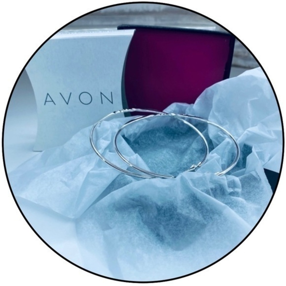 TOUCH OF GLAMOUR LARGE HOOP EARRINGS- AVON
